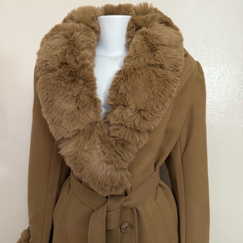 Khaki removable faux fur on collar and cuffs belted pea coat - Picture 3 of 14